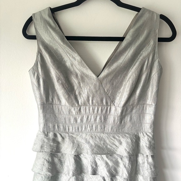 Adrianna Papell Silver Gray Tiered Layered Cocktail Sheath Dress Formal Maxi - Picture 2 of 10